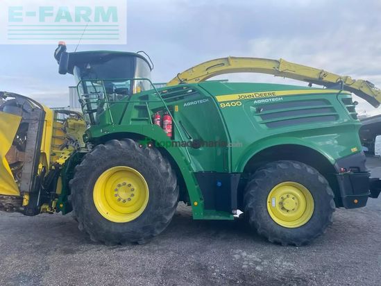 Cosechadora de Cereal - John Deere - 8400