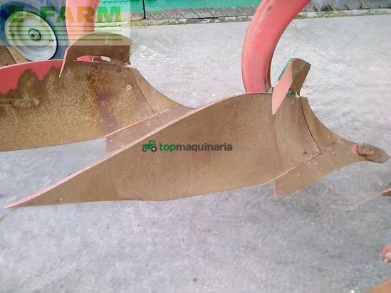 Arado - Kverneland - eg 85-300 + packomat s