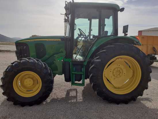 Tractor agrícola - John Deere 6320 