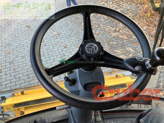 Cosechadora de Cereal - New Holland - cx 5.90 t4b