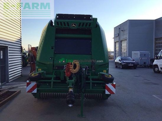 Empacadora gigant - John Deere - v461m