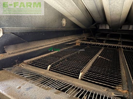 Cosechadora de Cereal - New Holland - cx 8070