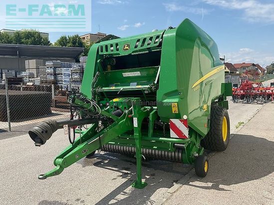 Empacadora gigant - John Deere - v451r