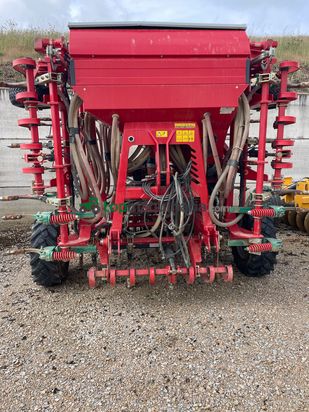 Sembradora Kverneland TS Drill de 5 metros
