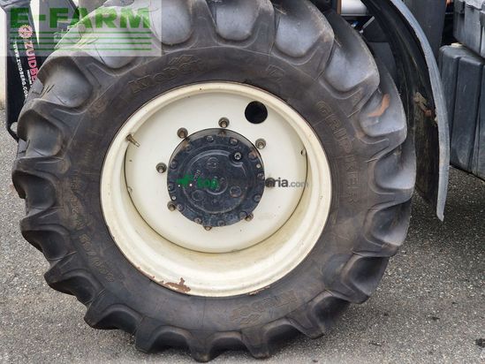 Tractor agrícola - New Holland - t 5.105