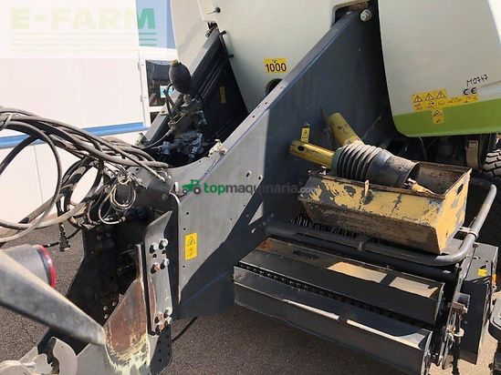 Empacadora gigant - Claas - quadrant 3400