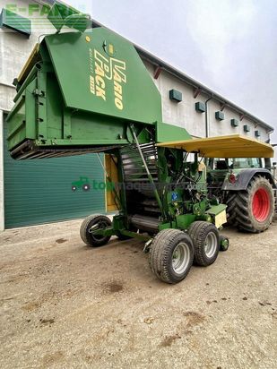 Empacadora gigant - Krone - krone vario pack 1800