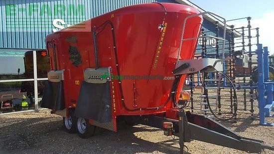 Remolqu esparcidor - Peecon - 28-230-260s twin