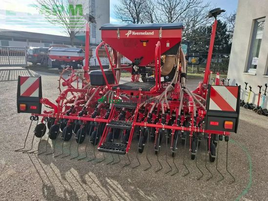 Sembradora - Kverneland - saterra 1030 + h serie