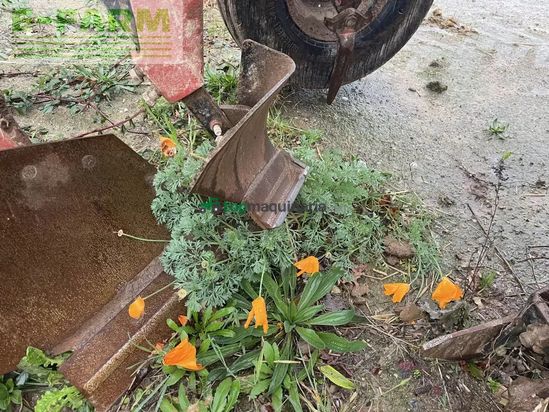 Arado - Gregoire Besson - ry47