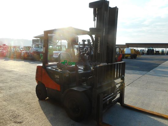 Elevadora - Doosan - d35c-5 triplex + ss + zv + zwillngsreifen