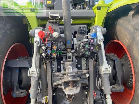 Tractor agrícola - Claas - xerion 5000 trac vc + gps rtk TRAC VC