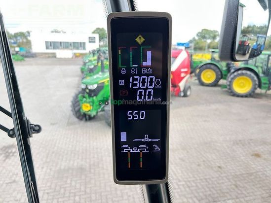 Cosechadora de Cereal - John Deere - t550