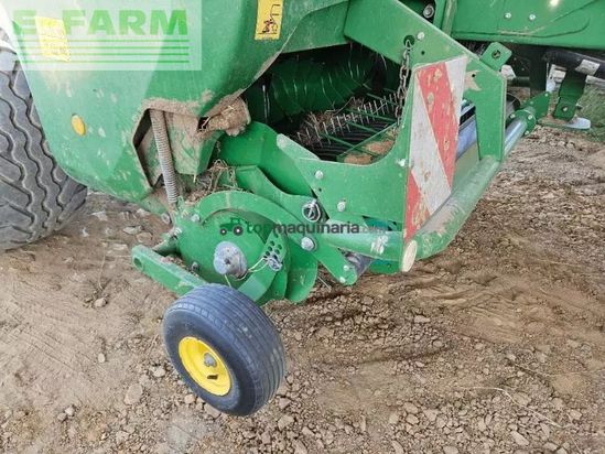 Empacadora gigant - John Deere - v461m