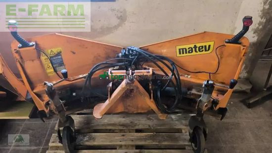 Tractor agrícola - John Deere - 3046r