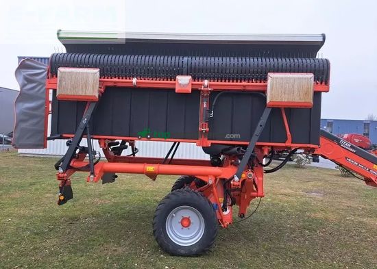 Rastrillo - Kuhn - merge maxx 1090