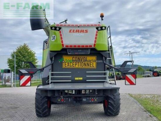 Cosechadora de Cereal - Claas - trion 660 terra trac