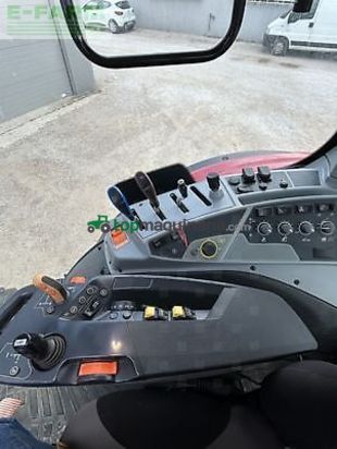 Tractor agrícola - Valtra - n134a