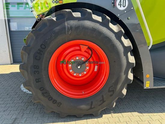 Cosechadora de Cereal - Claas - jaguar 970 + orbis 900+ pu300