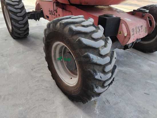 Brazo MANITOU 160ATJ EJE OSCILANTE