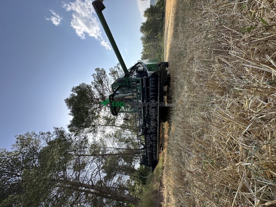 Cosechadora de Cereal - John Deere - W440