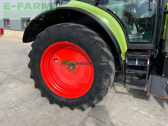 Tractor agrícola - Claas - arion 520 tractor (st23446)