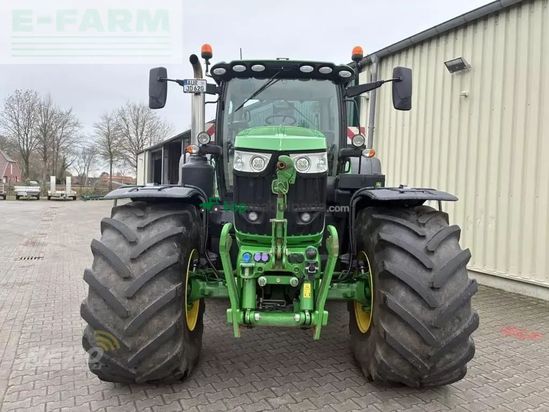 Tractor agrícola - John Deere - 6215 r