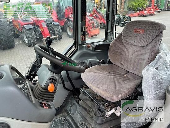 Tractor agrícola - Valtra - a 83 h