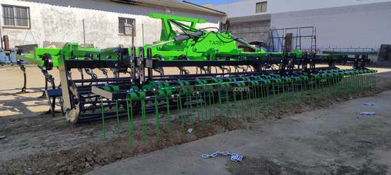 VIBROCULTIVADOR TAREX 45X12 + REFUERZO