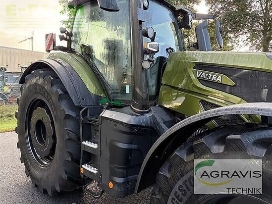 Tractor agrícola - Valtra - q 305 1a9