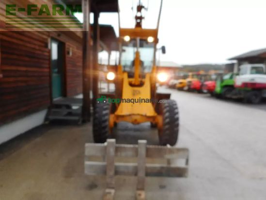 Minicargadora - JCB - 407 ( 5.400kg ) mit schaufel + gabel