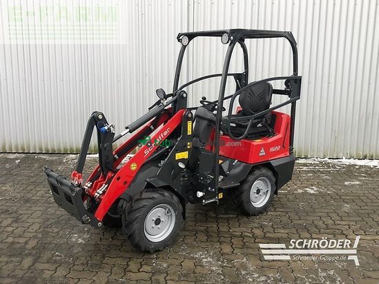 Minicargadora - Schaffer - 1622