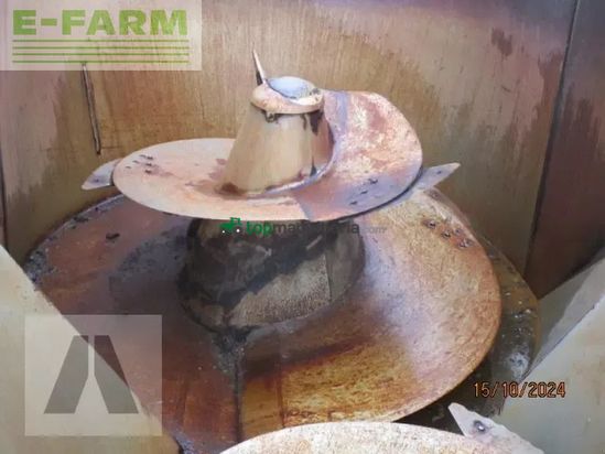 Remolqu esparcidor - BVL - v-mix 13-2s