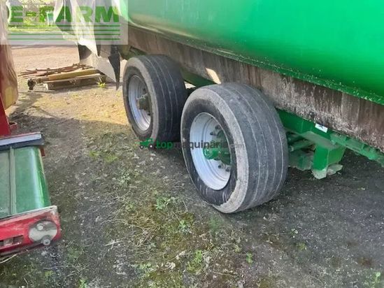 Remolqu esparcidor - Keenan - mecafibre380