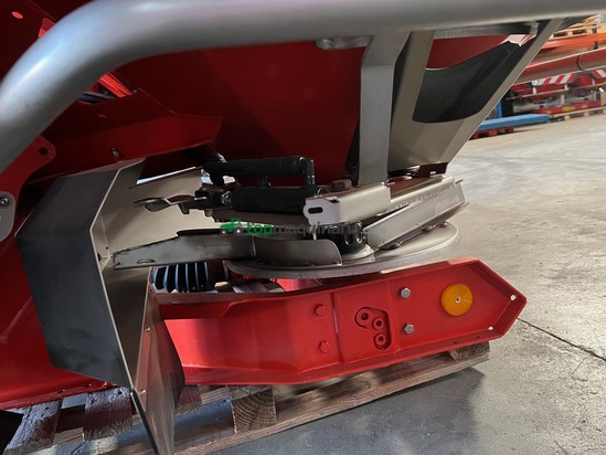 ABONADORA KUHN modelo AXIS 30.1D