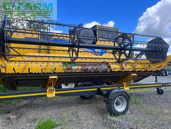 Cosechadora de Cereal - New Holland - cx 5090