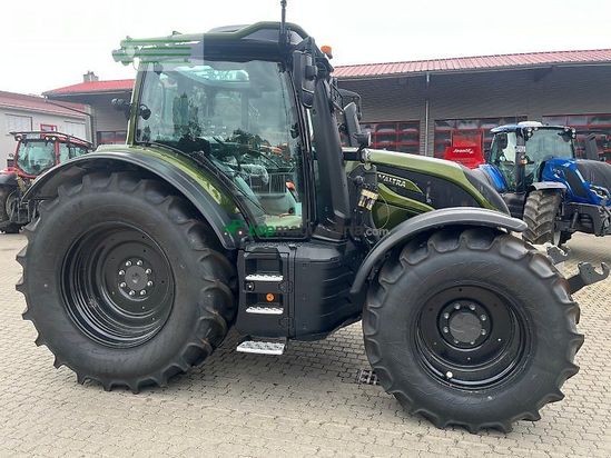 Tractor agrícola - Valtra - n155 d mit rüfa u. fk