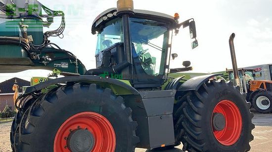 Tractor agrícola - Claas - xerion 3300 trac **black-weeks** TRAC