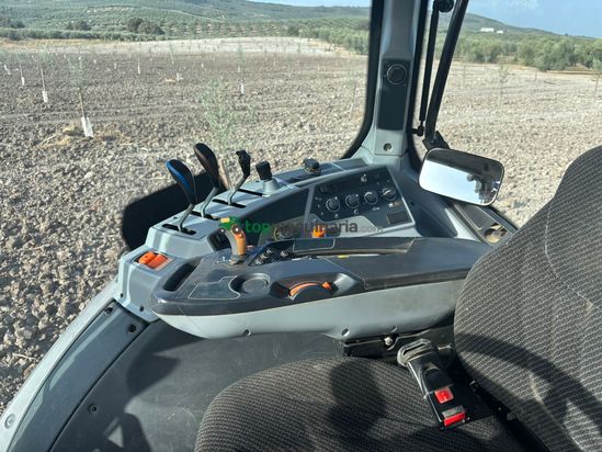 Tractor agrícola - Valtra -  N134