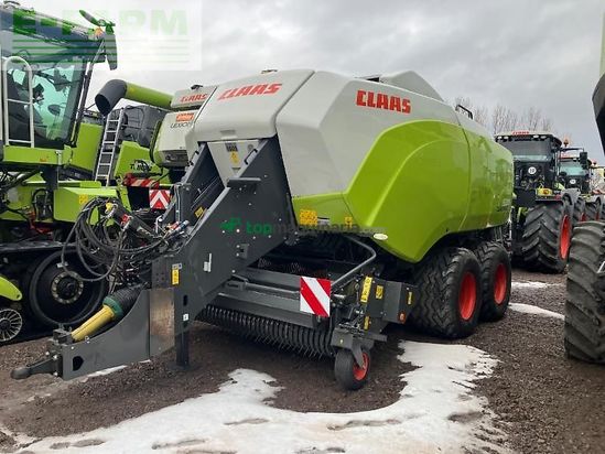 Empacadora gigant - Claas - quadrant 5300 fc t+st