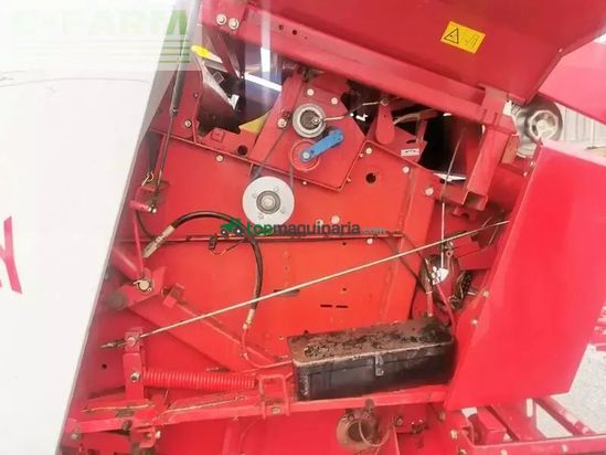 Empacadora gigant - Welger - / lely rp 200 master rundballenpresse