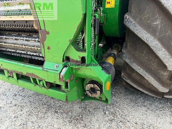 Cosechadora de Cereal - John Deere - 8700