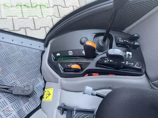 Tractor agrícola - Kubota - bx 261 cab