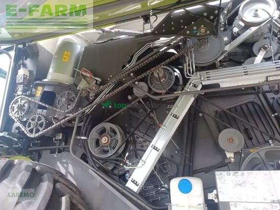 Cosechadora de Cereal - Claas - trion 750 montana + v 770