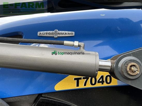 Tractor agrícola - New Holland - t7040 autocommand