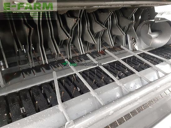 Empacadora gigant - Claas - presse variant 560 rc pro