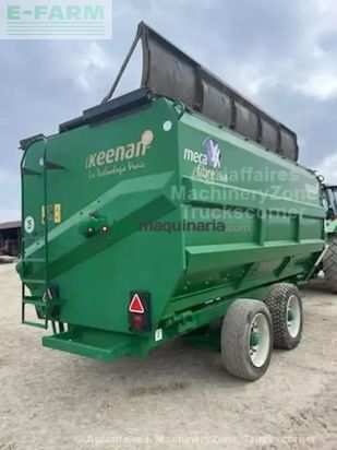 Remolqu esparcidor - Keenan - meca fibre 360