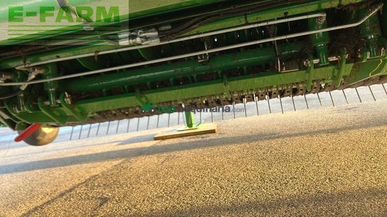 Empacadora gigant - John Deere - f441r hc 25