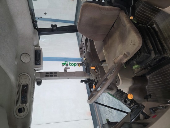 Tractor agrícola - John Deere - 5820