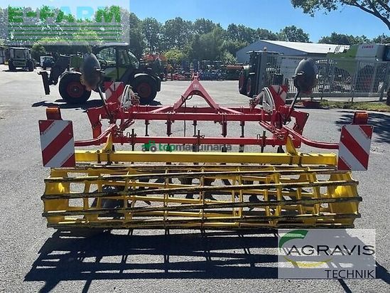 Cultivador - Pöttinger - synkro 3020 nova